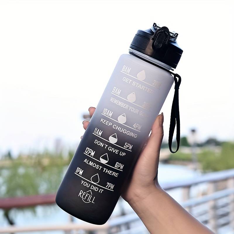Tazza di plastica per sport al - Smart Water Bottle Tracker recensione e prezzo